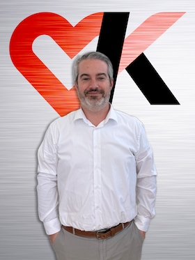Staff member John Warren from ID_0e65a6bb21fb