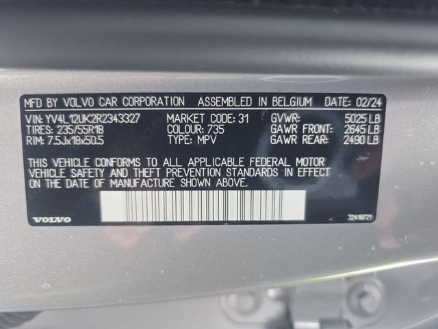 2024 Volvo XC40 Core - Photo 26