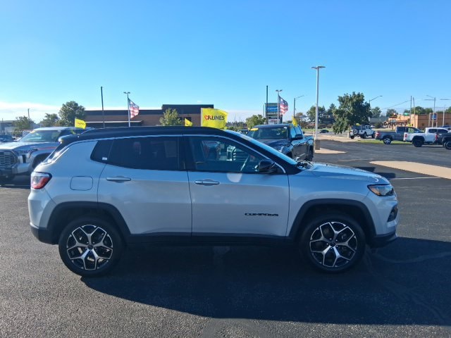 2025 Jeep Compass Limited - Photo 8