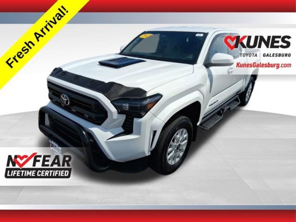 Used 2025 Toyota Tacoma SR5 Truck Double Cab