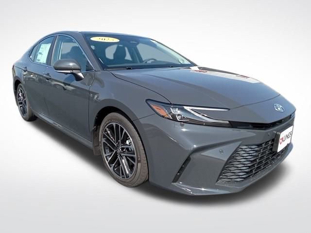 2025 Toyota Camry XLE photo 2