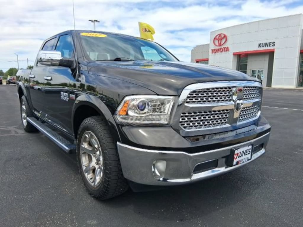 Used 2017 Ram 1500 Laramie Truck Crew Cab