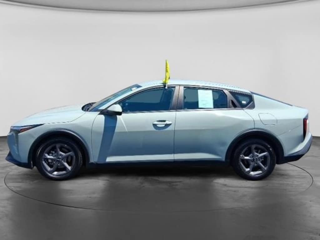 Used 2025 Kia K4 LXS Sedan