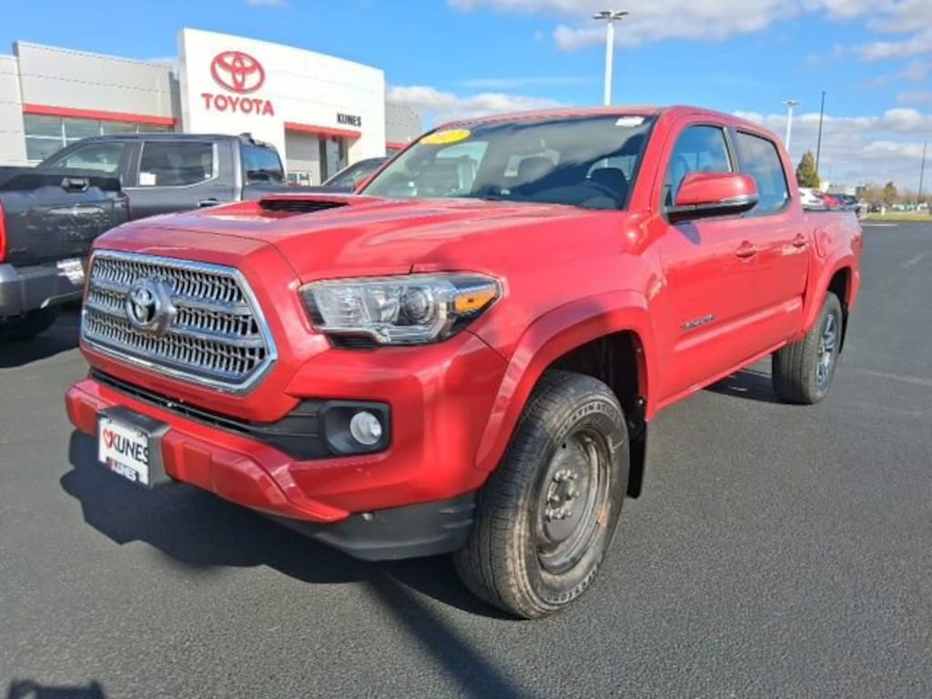 Used 2017 Toyota Tacoma TRD Sport V6 Truck Double Cab