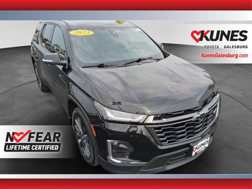 Used 2023 Chevrolet Traverse RS SUV