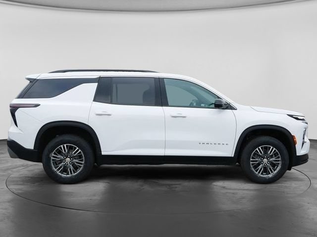 2024 Chevrolet Traverse 2LT - Photo 11