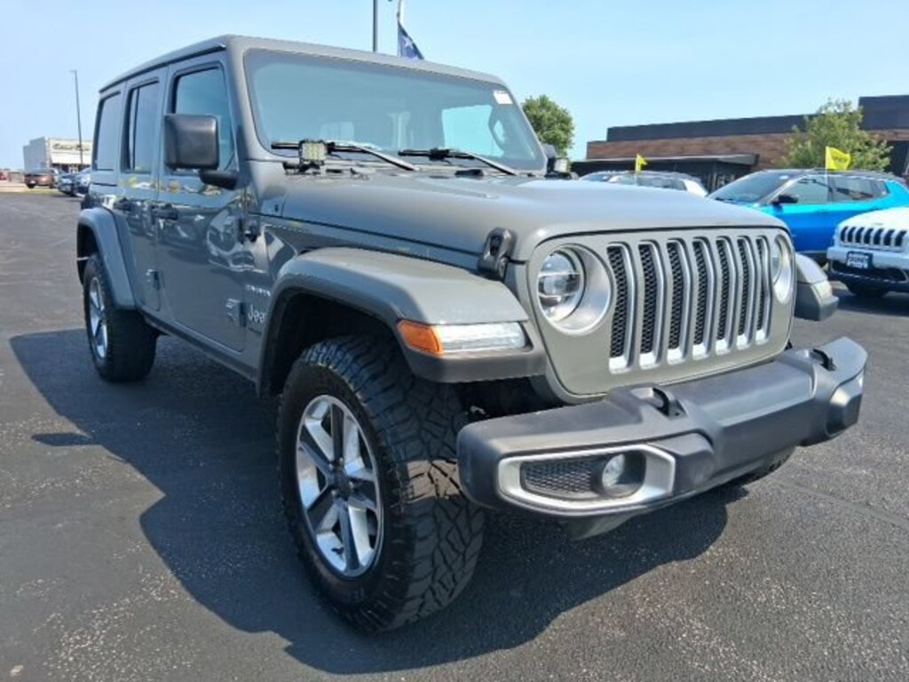 Used 2018 Jeep Wrangler Unlimited Sahara 4x4 SUV