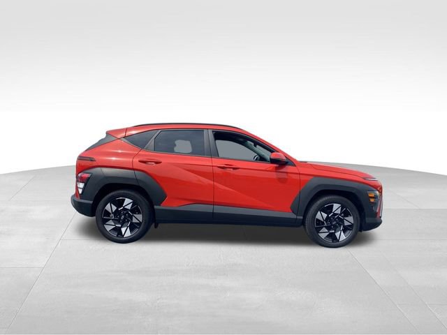 2024 Hyundai Kona SEL photo 3
