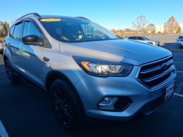 2018 Ford Escape SE photo 2