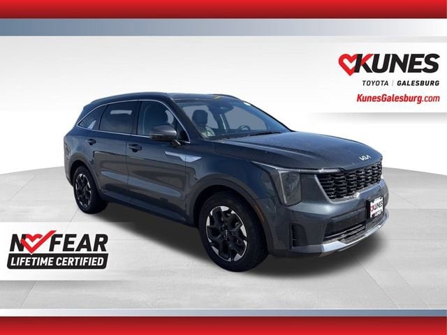 2024 Kia Sorento S AT's photo