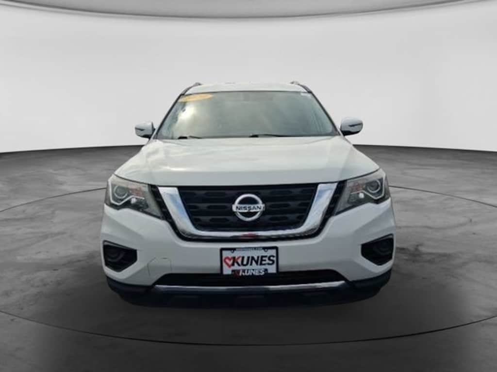 Used 2020 Nissan Pathfinder S SUV