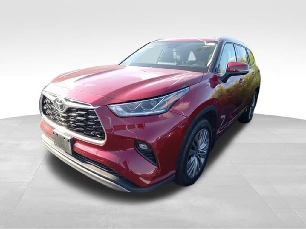 Used 2022 Toyota Highlander Platinum SUV