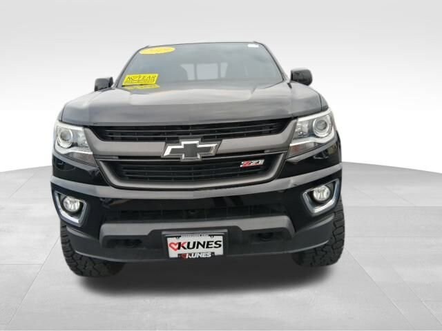 2019 Chevrolet Colorado Z71 photo 3