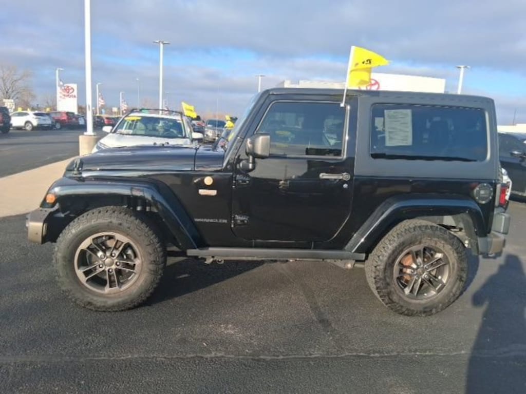 Used 2016 Jeep Wrangler JK Sahara 4x4 SUV