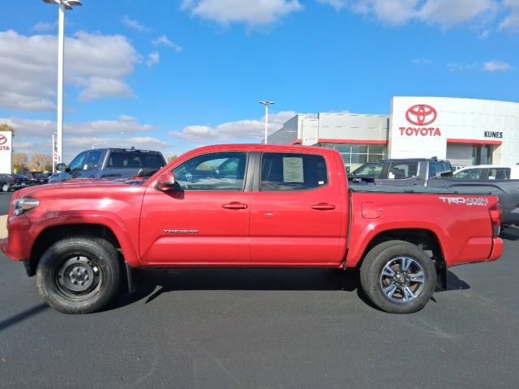 Used 2017 Toyota Tacoma TRD Sport V6 Truck Double Cab