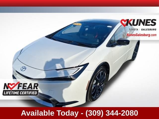 2026 Toyota Prius XSE Premium's photo