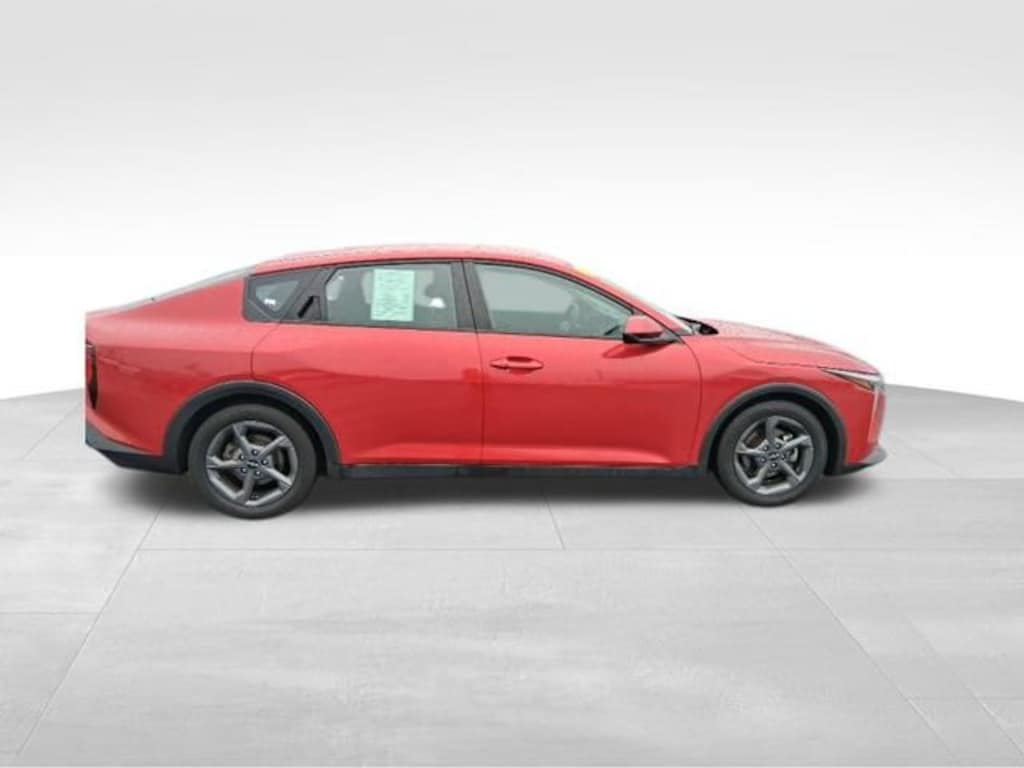 Used 2025 Kia K4 LXS Sedan