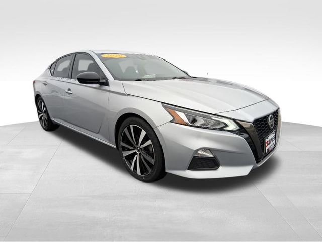 2020 Nissan Altima 2.5 SR photo 2