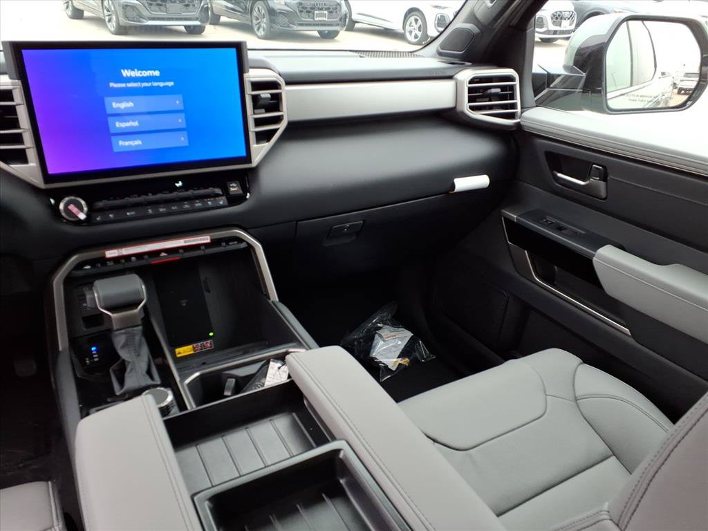 2026 Toyota Tundra Limited - Photo 6