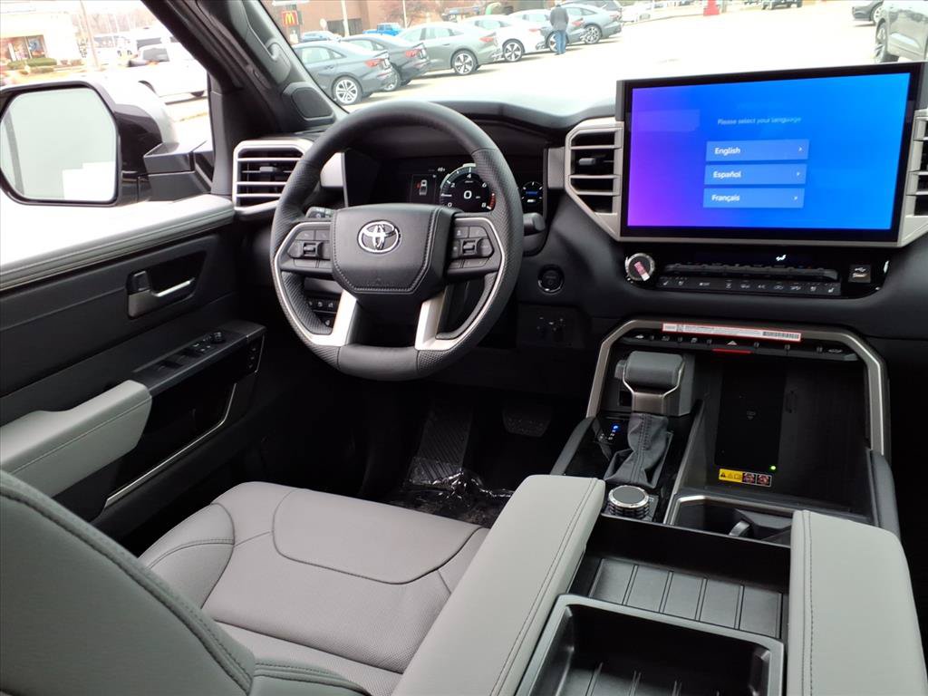 2026 Toyota Tundra Limited - Photo 7