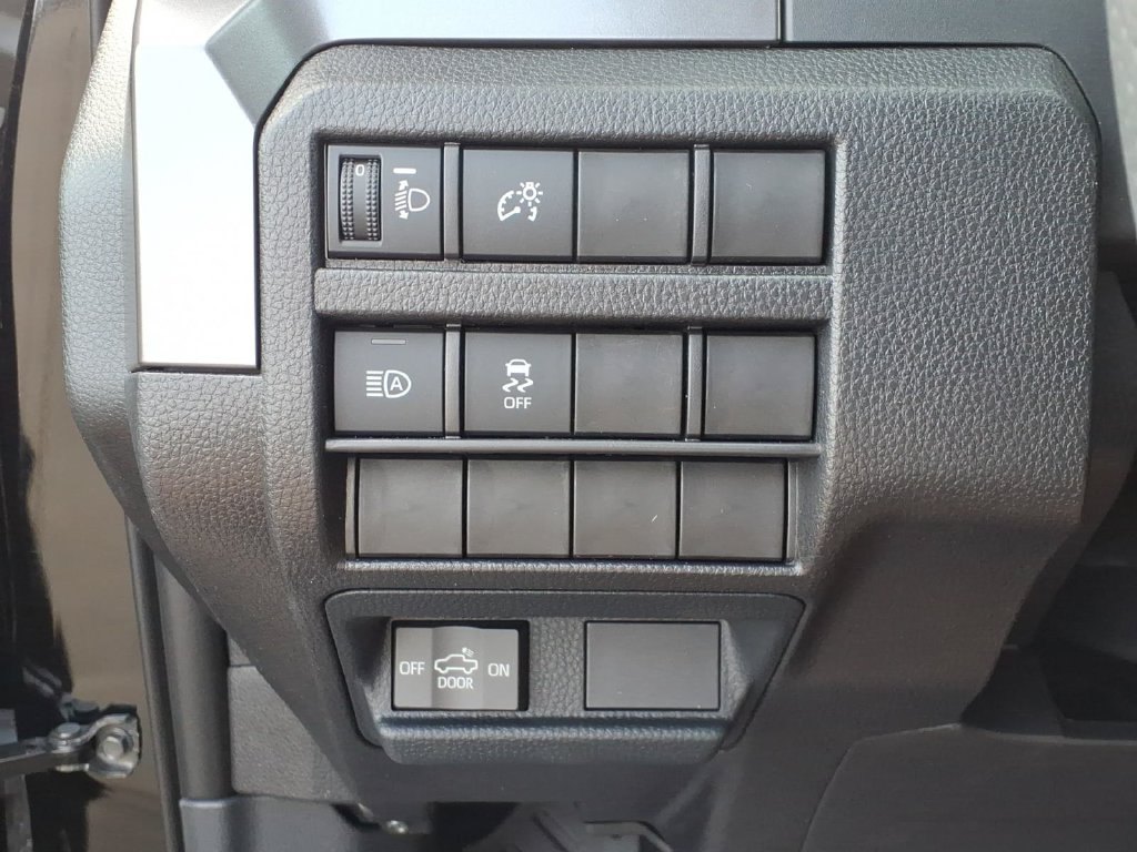 2026 Toyota Tacoma TRD Sport - Photo 17