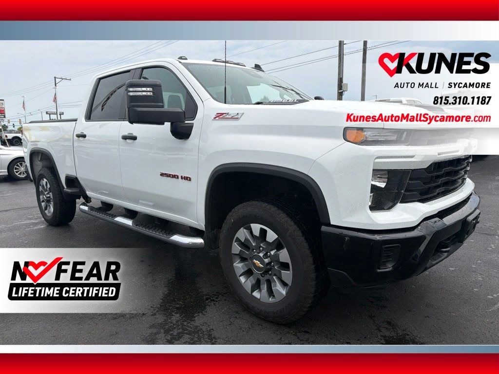 Used 2024 Chevrolet Silverado 2500 HD Custom Truck Crew Cab
