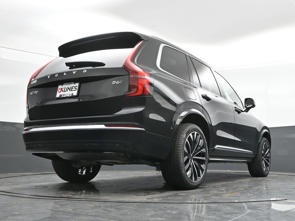 2026 Volvo XC90 Ultra - Photo 40