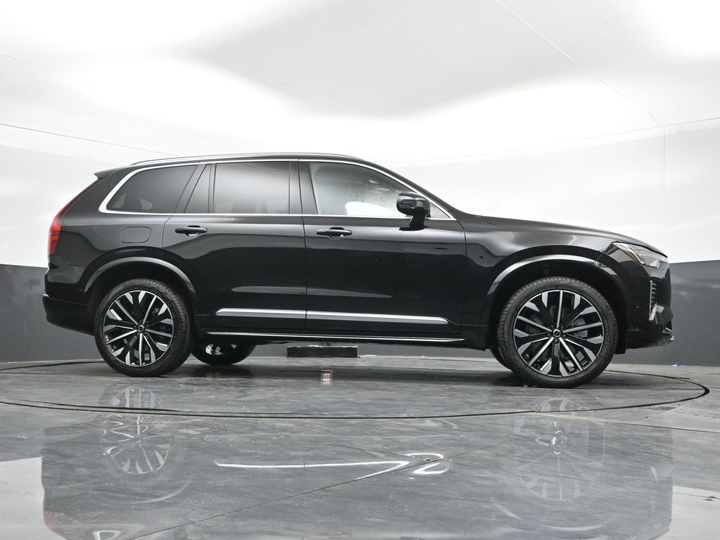 2026 Volvo XC90 Plus - Photo 42