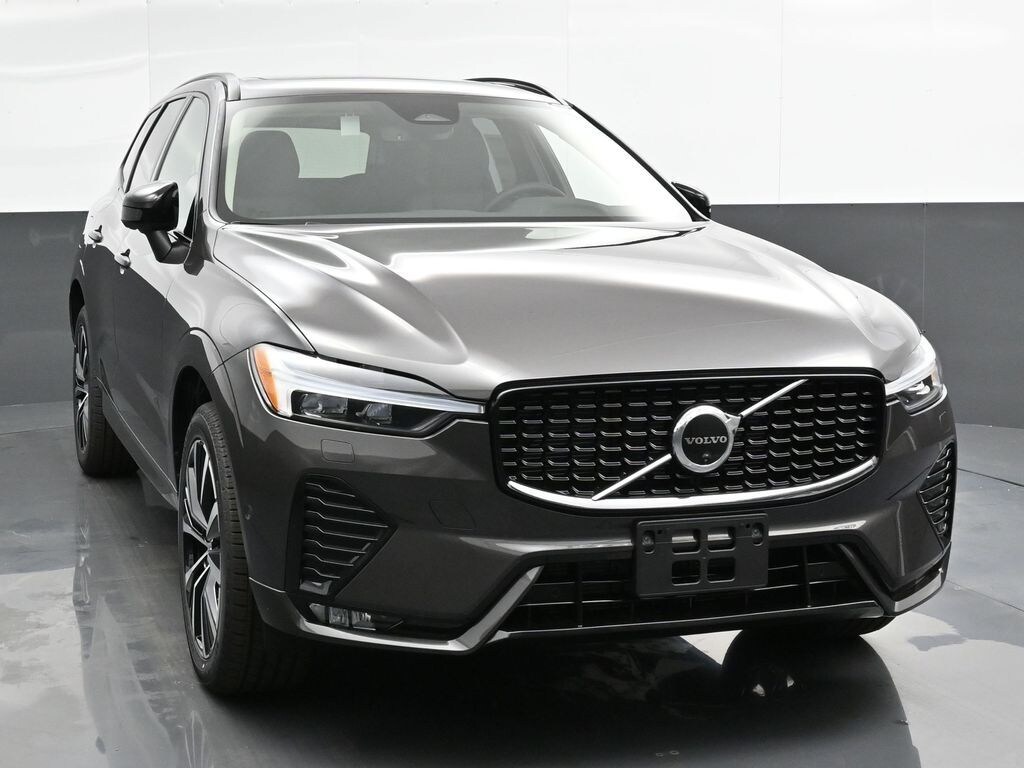 Certified 2025 Volvo XC60 B5 Plus SUV