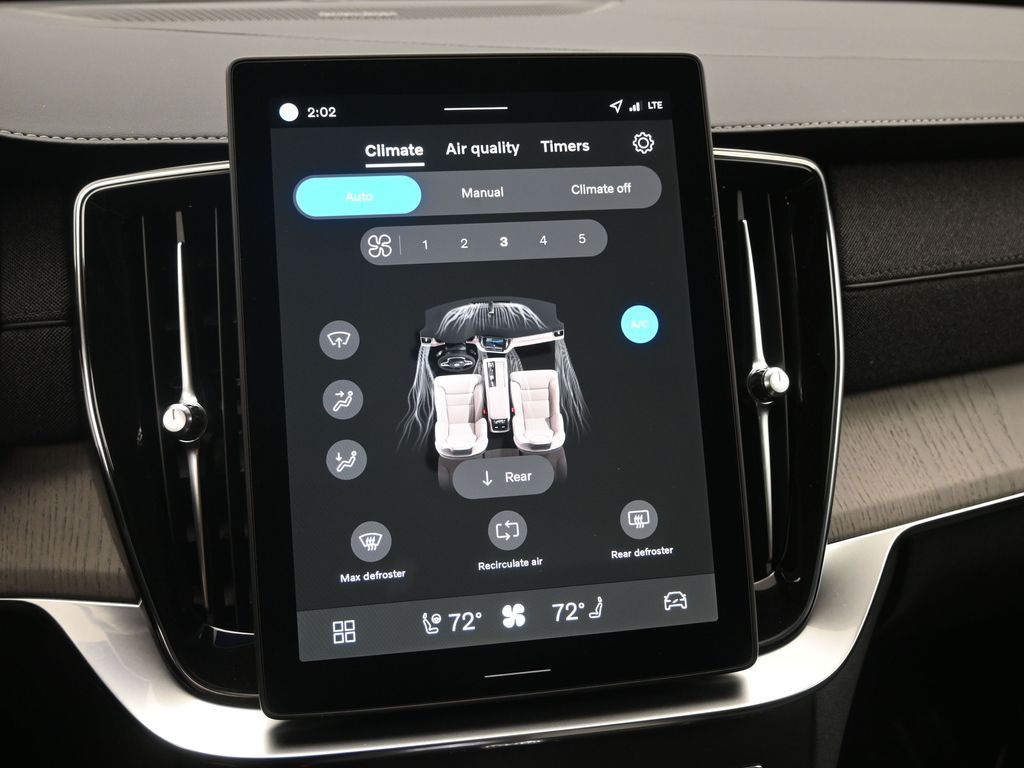 2026 Volvo XC90 Ultra - Photo 15