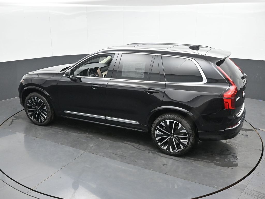 2026 Volvo XC90 Plus - Photo 38