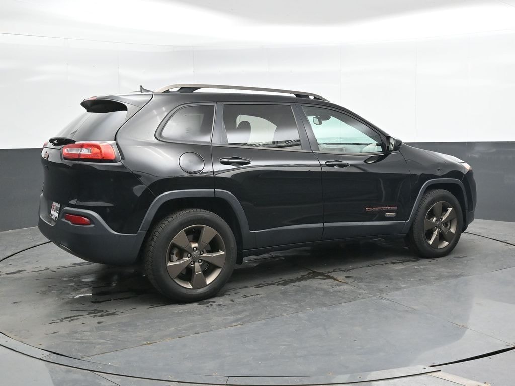 Used 2017 Jeep Cherokee Latitude 4x4 SUV