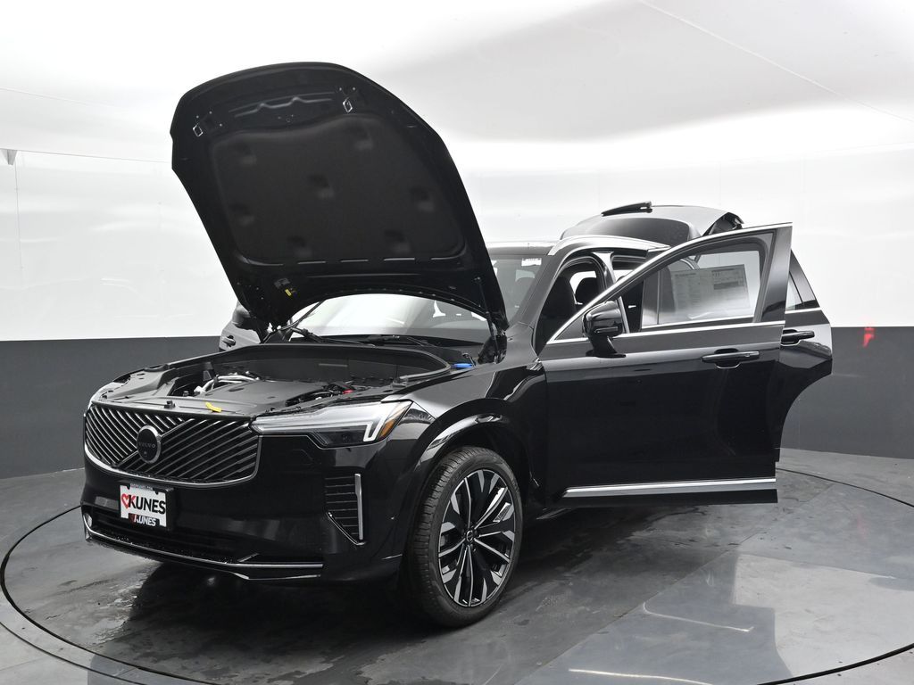 2026 Volvo XC90 Plus - Photo 48