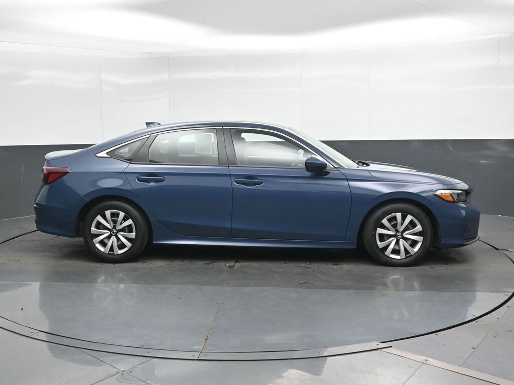 Used 2025 Honda Civic LX Sedan