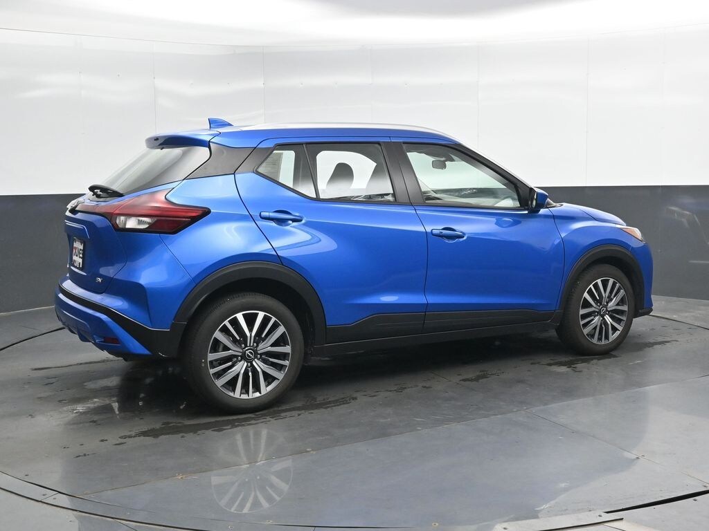 Used 2024 Nissan Kicks SV SUV