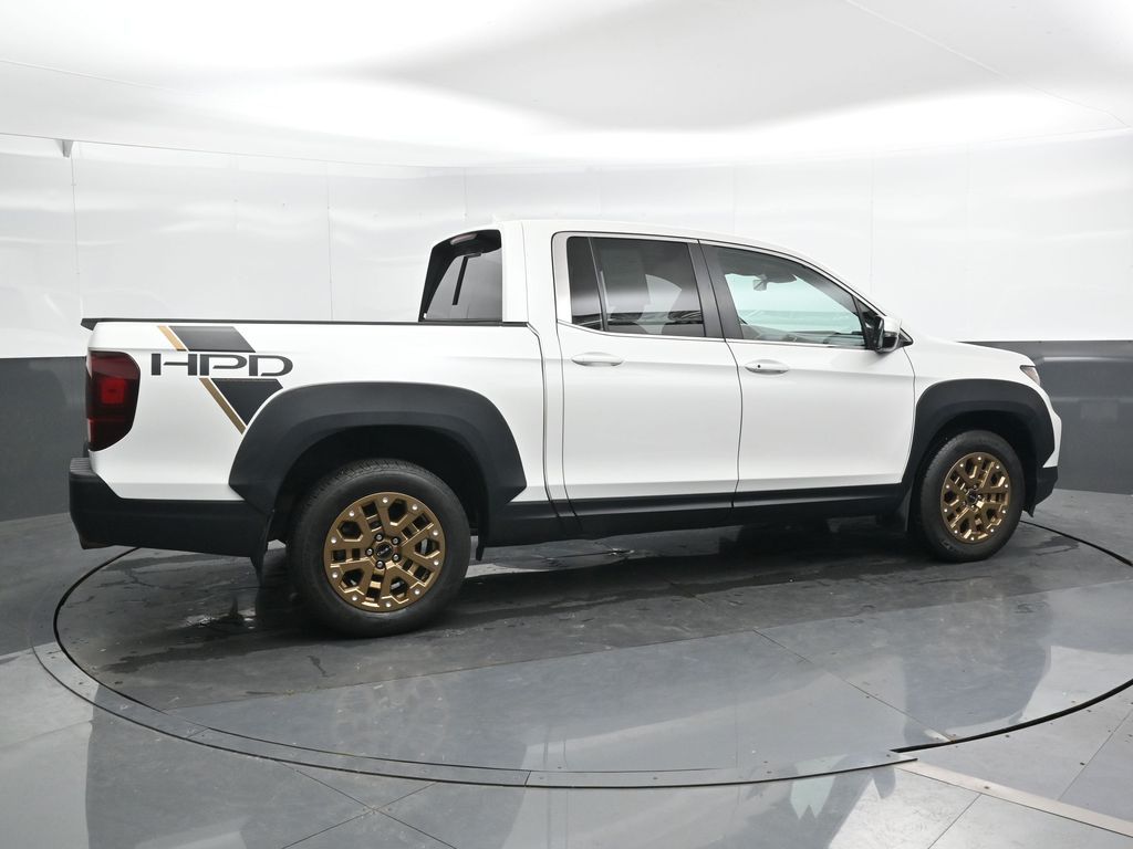 2021 Honda Ridgeline RTL photo 2