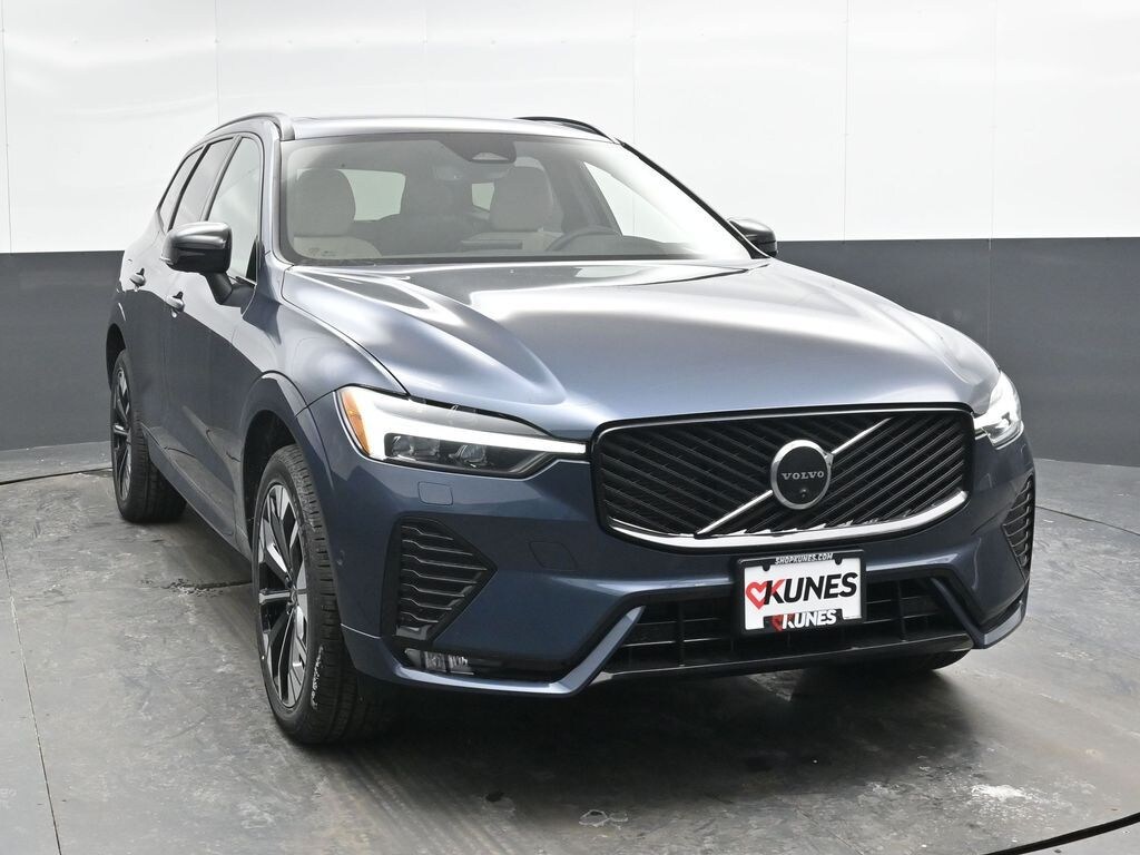 New 2026 Volvo XC60 B5 Plus SUV