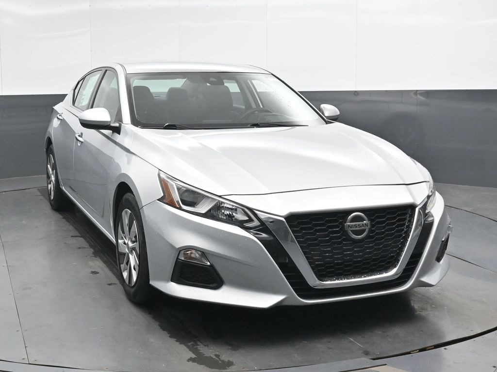Used 2021 Nissan Altima 2.5 S Sedan