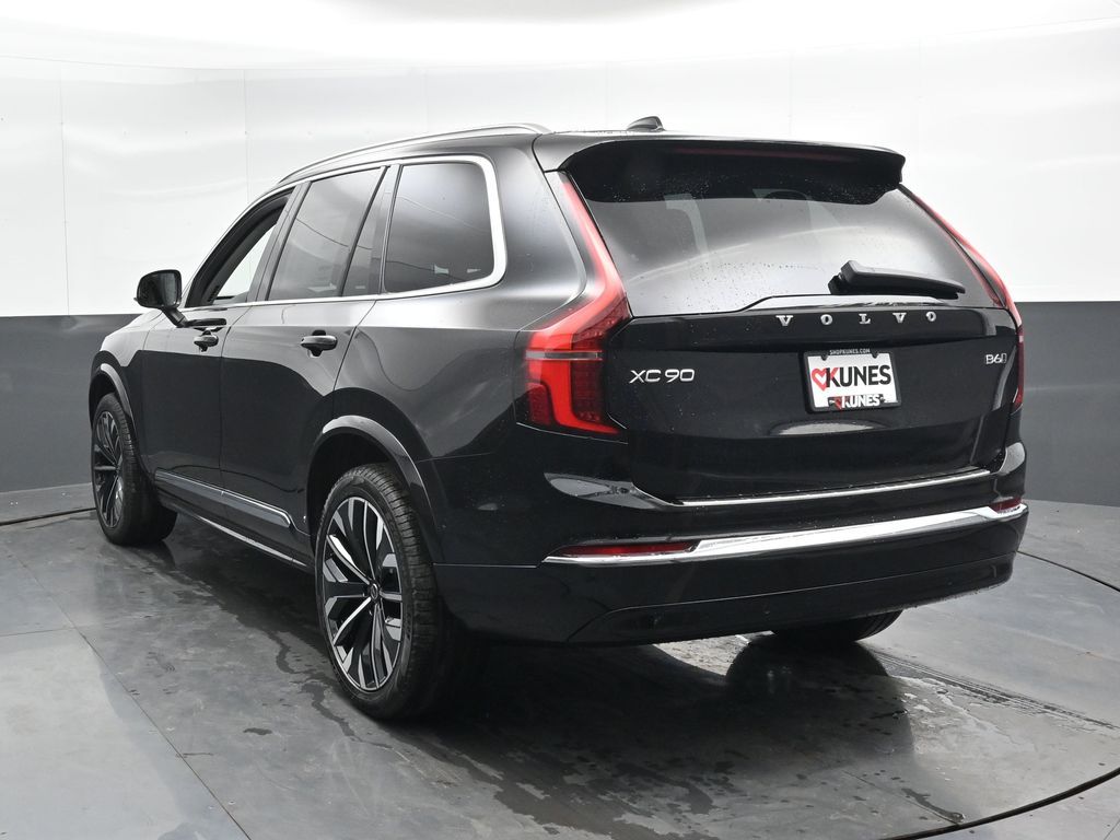2026 Volvo XC90 Plus - Photo 8