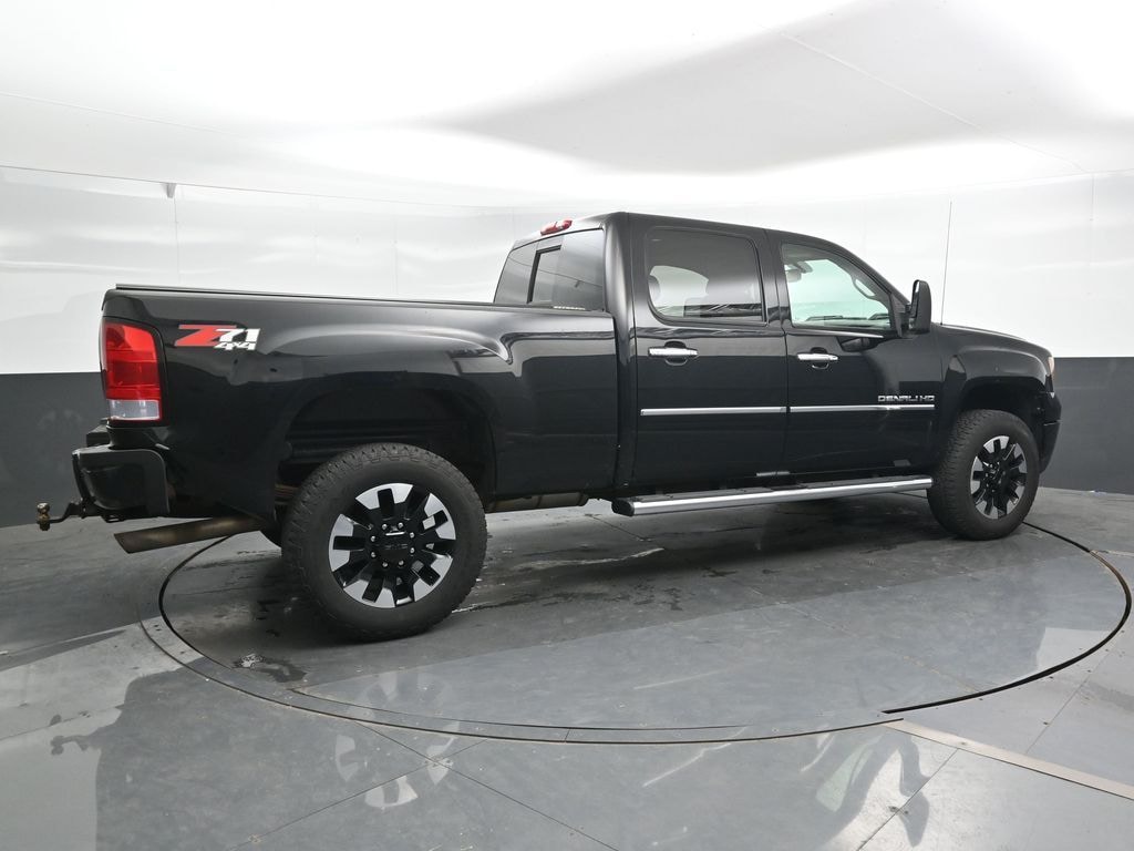 Used 2011 GMC Sierra 2500HD Denali Truck Crew Cab