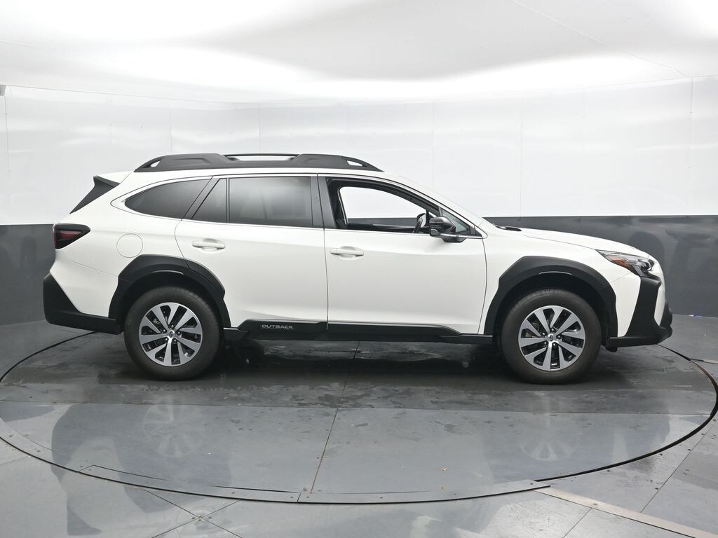 Used 2025 Subaru Outback Premium SUV