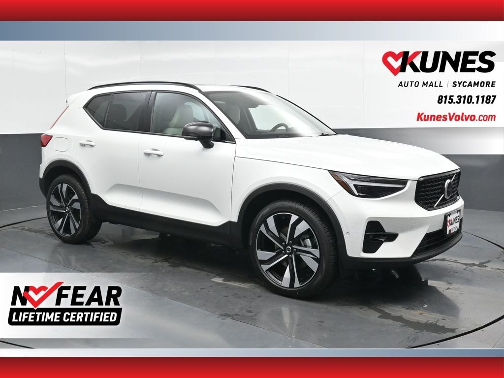 Used 2026 Volvo XC40 B5 Ultra SUV