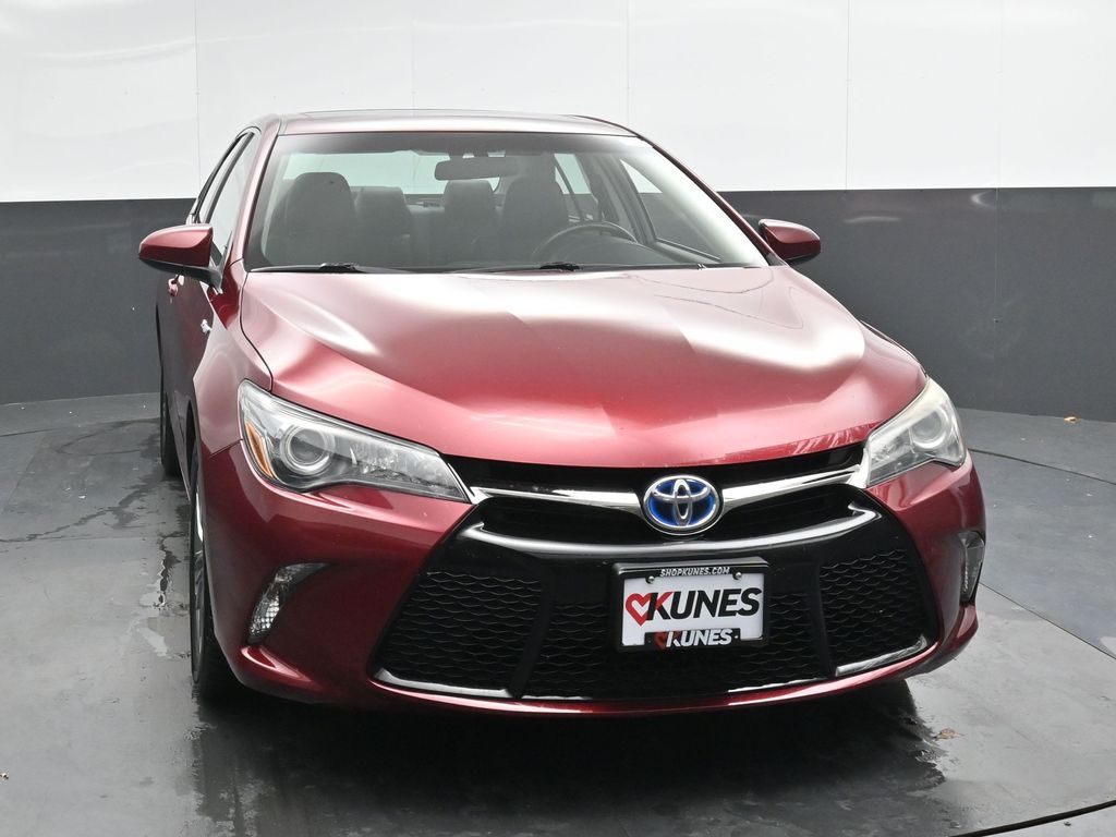 2015 Toyota Camry Hybrid SE photo 4