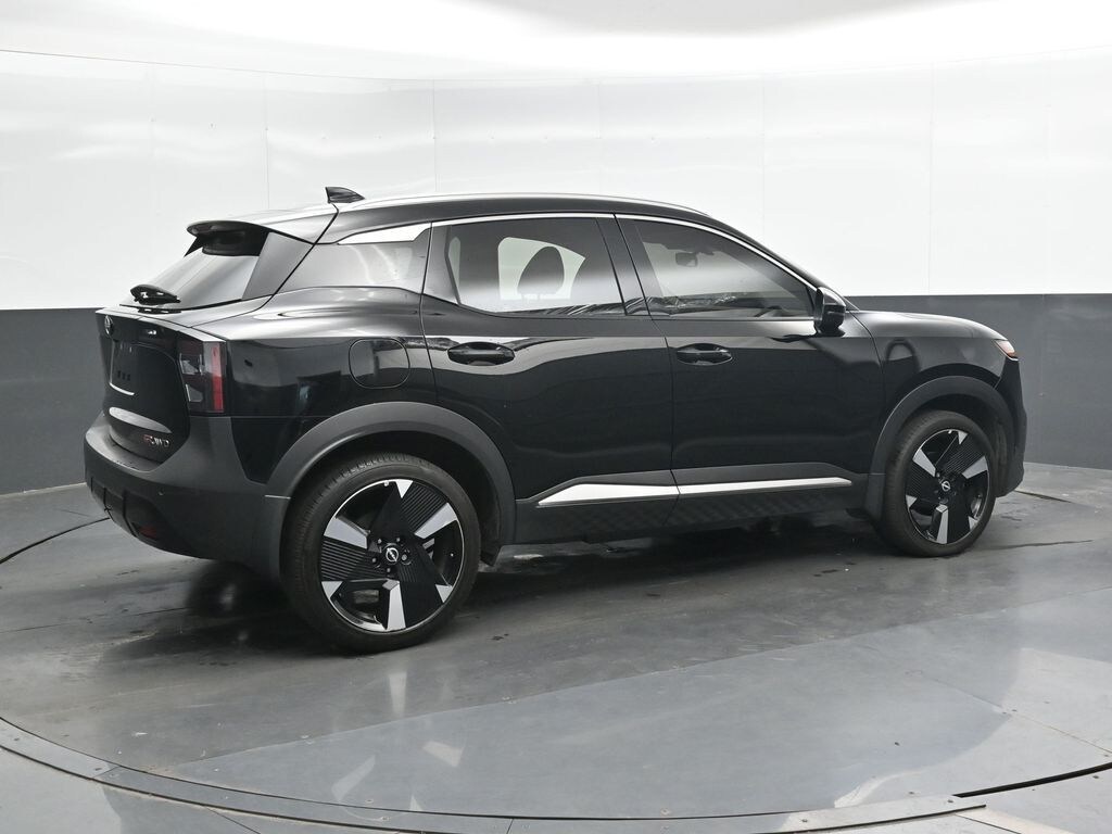 Used 2025 Nissan Kicks SR SUV