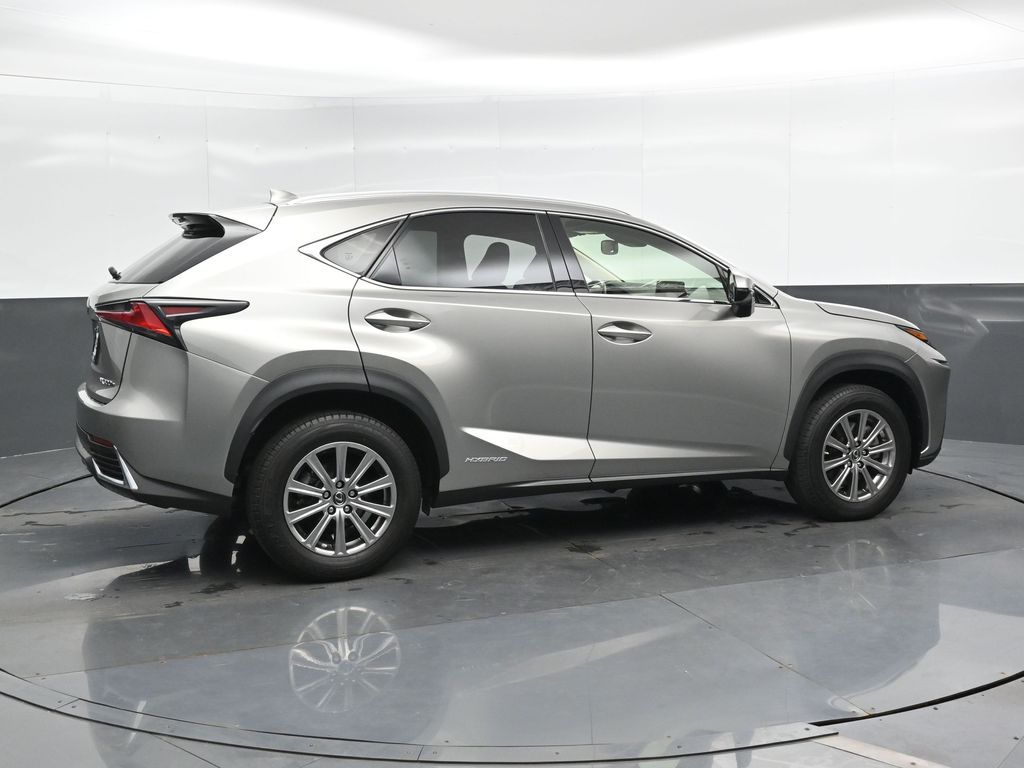 2020 Lexus NX 300h photo 2