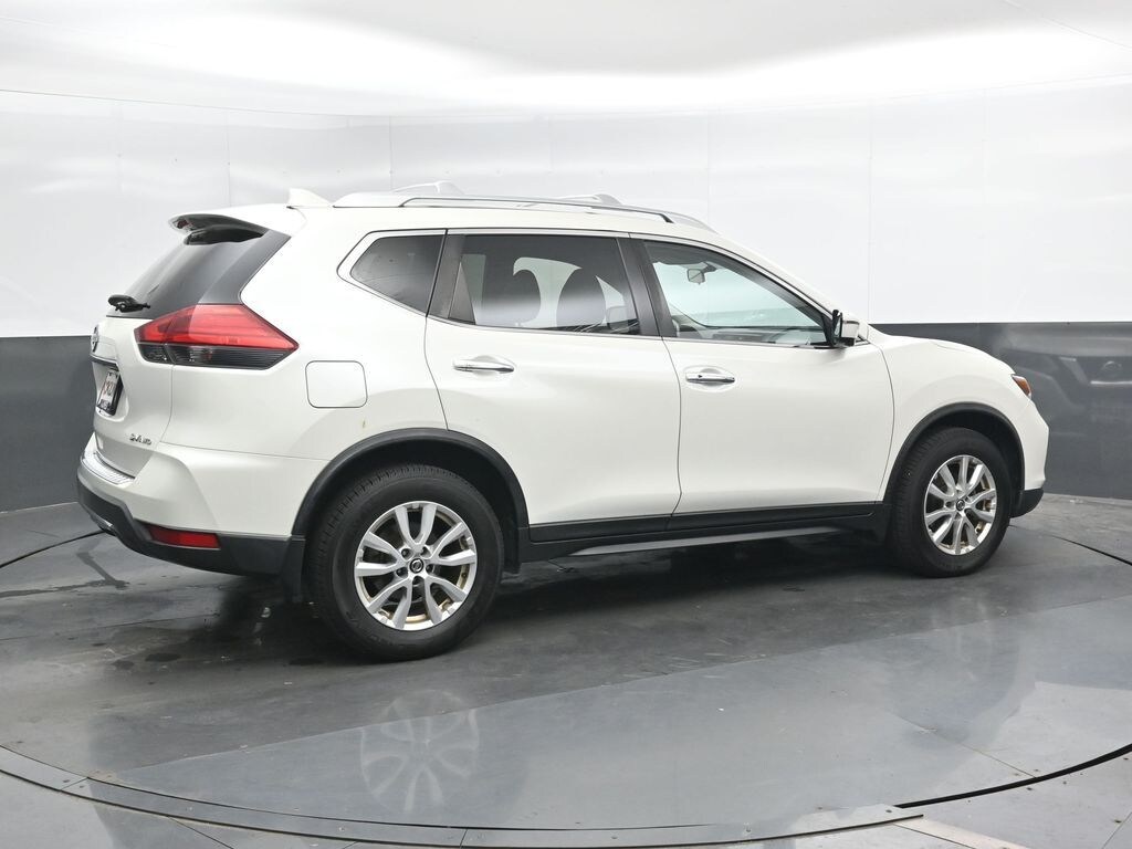 Used 2017 Nissan Rogue SV SUV