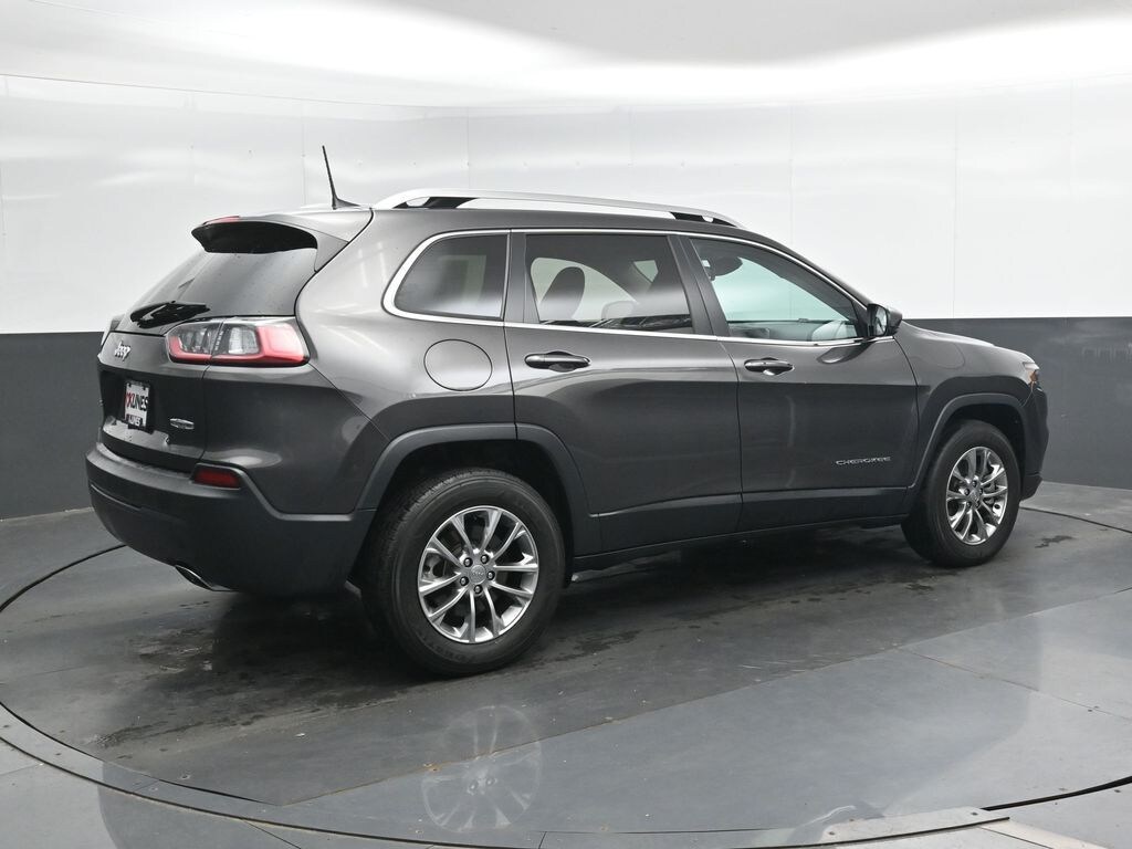Used 2021 Jeep Cherokee Latitude Lux SUV
