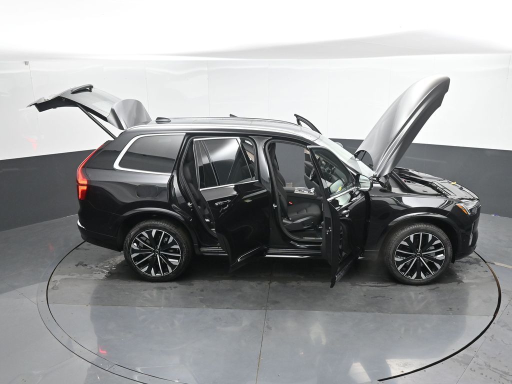 2026 Volvo XC90 Plus - Photo 50