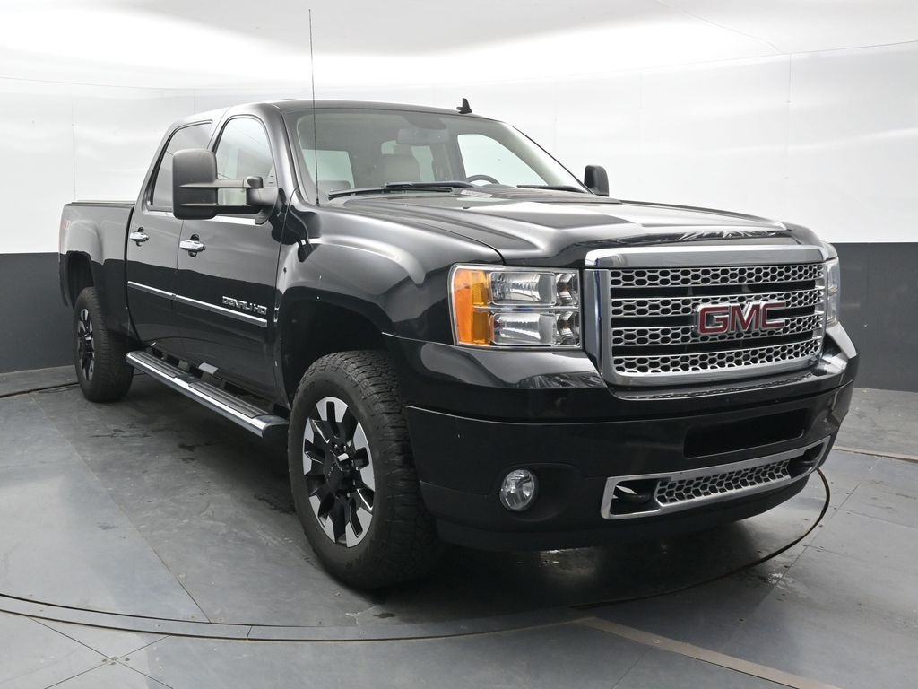 Used 2011 GMC Sierra 2500HD Denali Truck Crew Cab