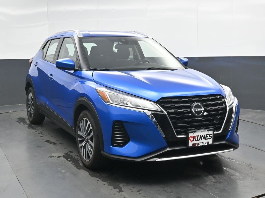 Used 2024 Nissan Kicks SV SUV